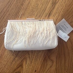 !!NWT!! White feather clutch